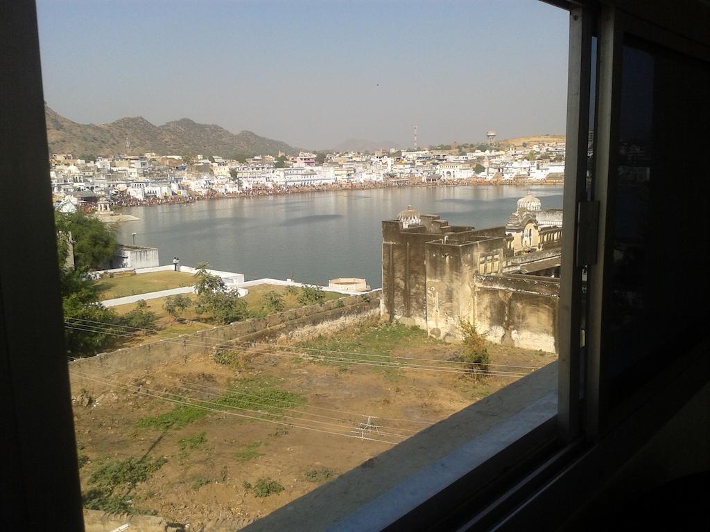 Pushkar Lake Palace Ngoại thất bức ảnh